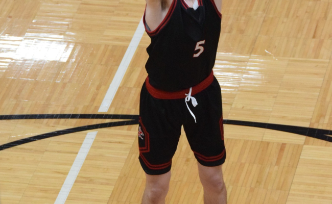 Connor Sports SportBond Plus hardwood sports flooring system featuring a parquet maple athletic floor with vertical grain maple panels, Rezill or NeoShok resilient pad options, double plywood subfloor construction, and dimensional stability for gymnasiums and multipurpose facilities.